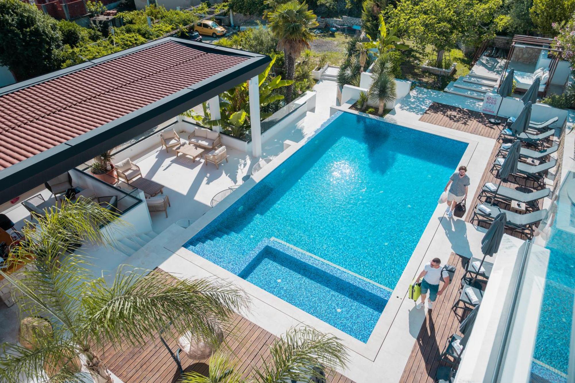 Apartments Secret Garden Ulcinj Exterior photo