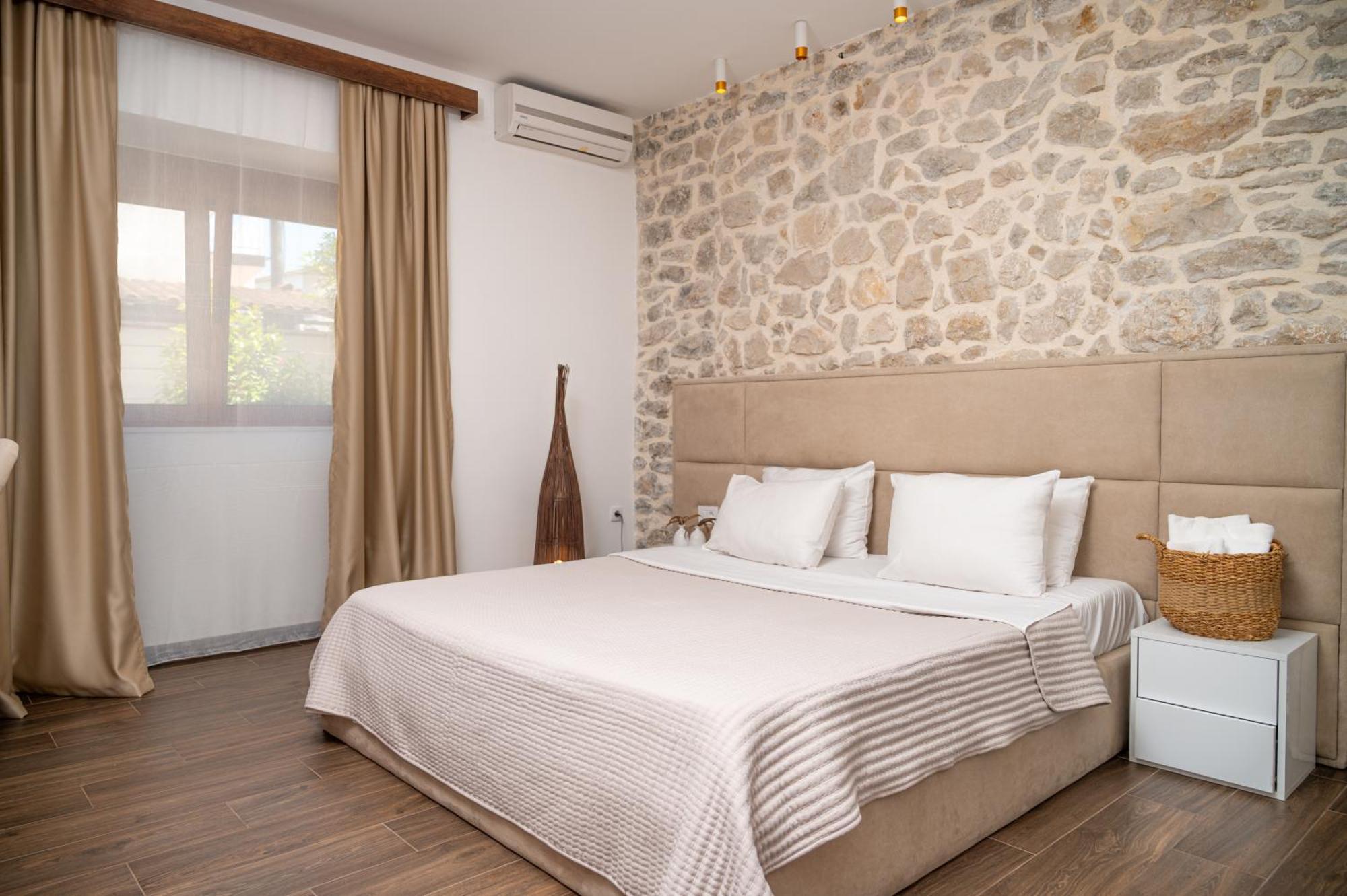Apartments Secret Garden Ulcinj Exterior photo